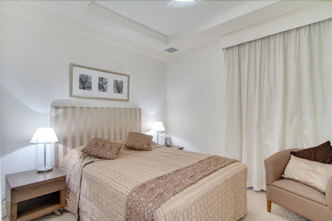 MacArthur Chambers - Accommodation Batemans Bay 8
