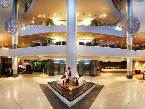 Sofitel Gold Coast Broadbeach - Accommodation Batemans Bay 15