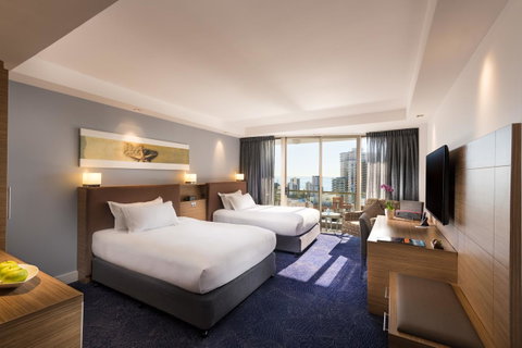 Sofitel Gold Coast Broadbeach - Accommodation Batemans Bay 20