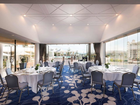 Sofitel Gold Coast Broadbeach - Accommodation Batemans Bay 41