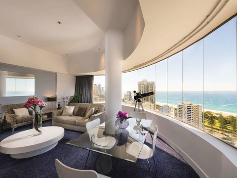 Sofitel Gold Coast Broadbeach - Accommodation Batemans Bay 44