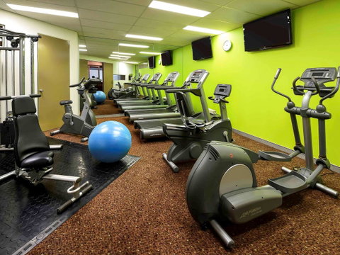 Sofitel Gold Coast Broadbeach - Accommodation Batemans Bay 39