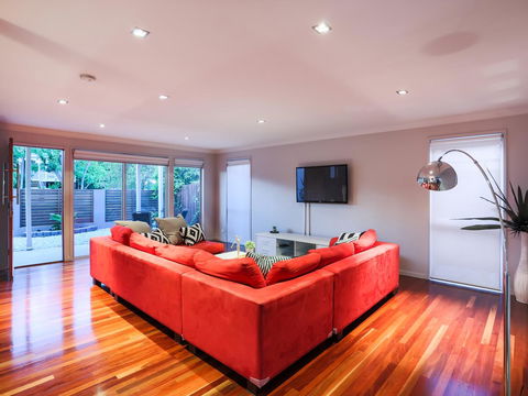 Hamilton Executive - Accommodation Batemans Bay 0