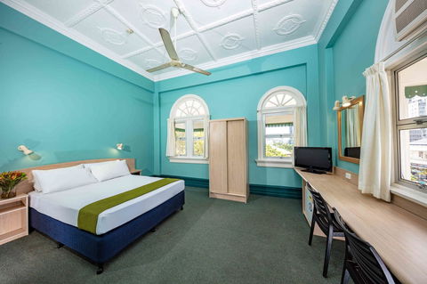 Hides Hotel - Accommodation Batemans Bay 19
