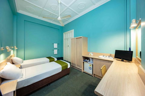 Hides Hotel - Accommodation Batemans Bay 17