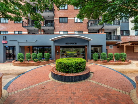 Central Brunswick Apartment Hotel - Accommodation Batemans Bay 0