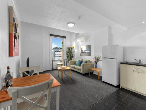 Central Brunswick Apartment Hotel - Accommodation Batemans Bay 4