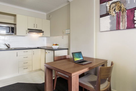 Central Brunswick Apartment Hotel - Accommodation Batemans Bay 31