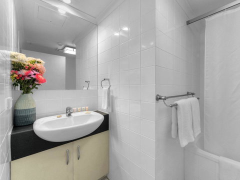 Central Brunswick Apartment Hotel - Accommodation Batemans Bay 21