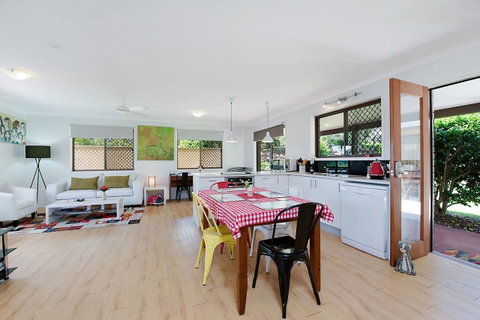 Arthouse - Accommodation Batemans Bay 3
