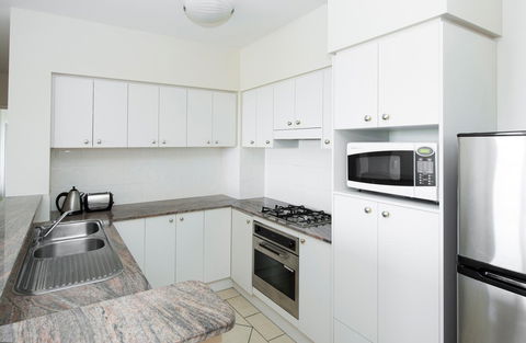 The Oasis Apartments - Accommodation Batemans Bay 11