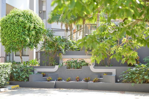 The Oasis Apartments - Accommodation Batemans Bay 1