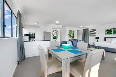 Kangaroo Point Central Hotel & Apartments - Accommodation Batemans Bay 22