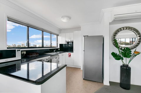Kangaroo Point Central Hotel & Apartments - Accommodation Batemans Bay 9