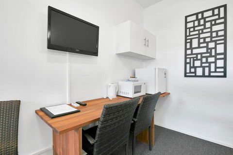 Kangaroo Point Central Hotel & Apartments - Accommodation Batemans Bay 16