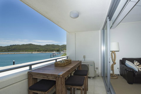 Blue On Blue Studio Room 1272 - Accommodation Batemans Bay 5