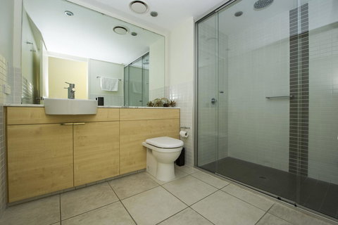 Blue On Blue Studio Room 1272 - Accommodation Batemans Bay 2