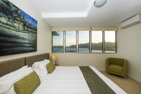 1 Bright Point Apartment 4201 - Accommodation Batemans Bay 7