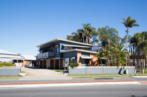 Pale Pacific Holiday Units - Accommodation Batemans Bay 1