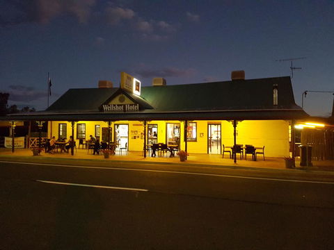 Wellshot Hotel - Accommodation Batemans Bay 2