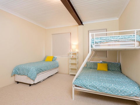Werri Views - Accommodation Batemans Bay 3