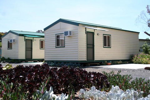 West City Motel - Accommodation Batemans Bay 0