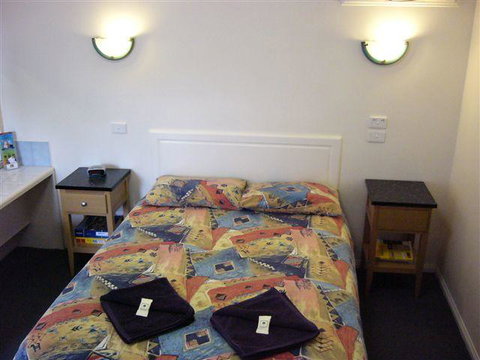 West City Motel - Accommodation Batemans Bay 2