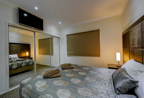 Western Downs Motor Inn - Accommodation Batemans Bay 2