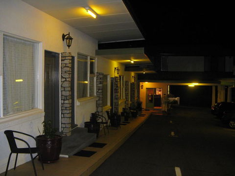 White Manor Motel - Accommodation Batemans Bay 0