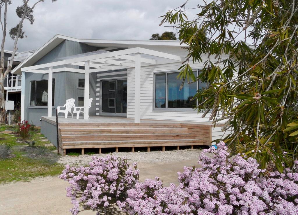 Destrees Bay SA Accommodation Batemans Bay