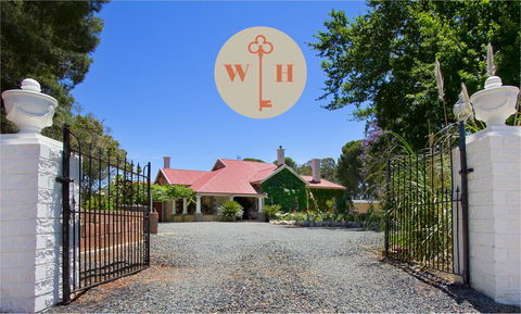 Wilsford House - Accommodation Batemans Bay 0