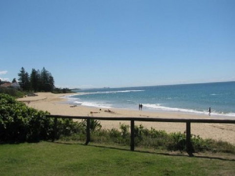 Wilson Ave Unit 2, 13 Wilson Ave - Accommodation Batemans Bay 0