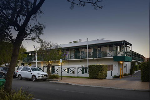 Windsor Lodge - Accommodation Batemans Bay 0