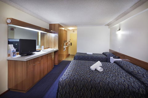 Windsor Lodge - Accommodation Batemans Bay 2