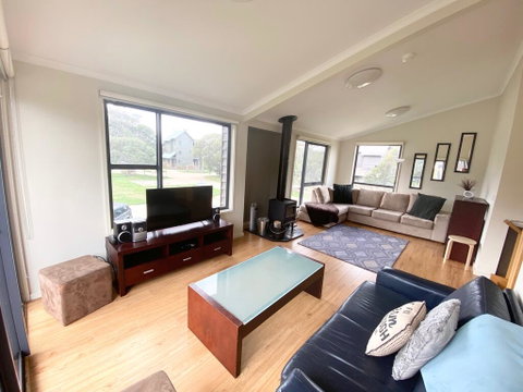 Winterfell - Accommodation Batemans Bay 1