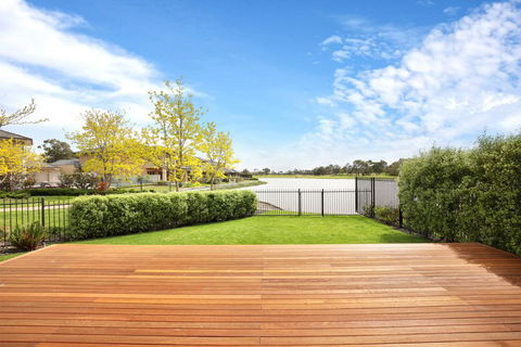 Xus Residence - Accommodation Batemans Bay 1