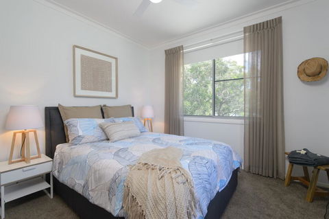 YARINGA - Retreat Style Accomodation With Swimming Pool - Accommodation Batemans Bay 2