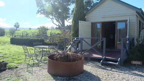 Yea Wood Duck Cabin - Accommodation Batemans Bay 1