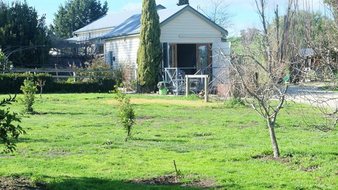 Yea Wood Duck Cabin - Accommodation Batemans Bay 3