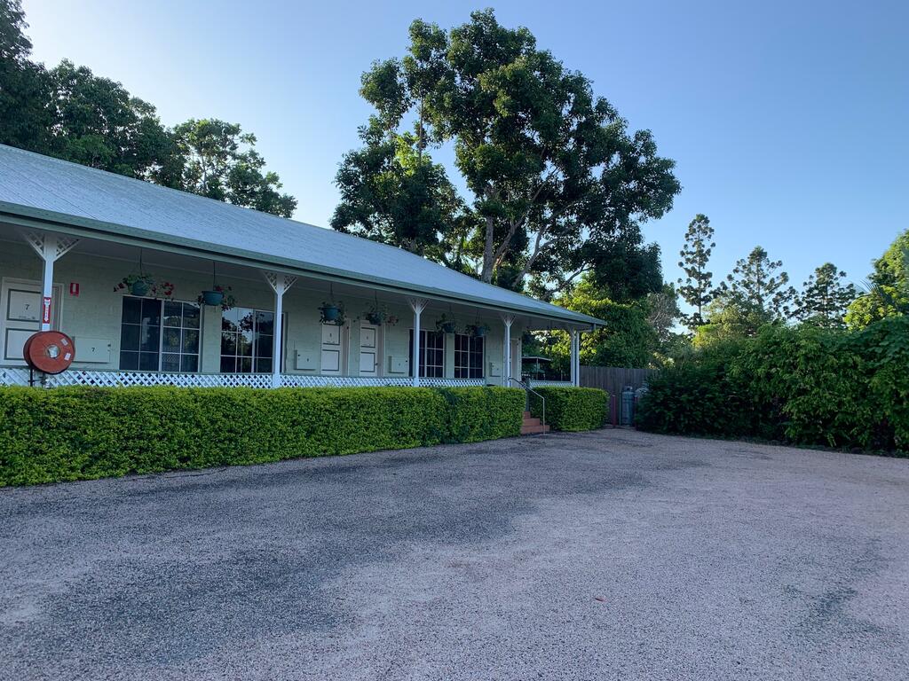 Gadgarra QLD Accommodation Batemans Bay