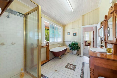 A Charming Queenslander - Accommodation Batemans Bay 3