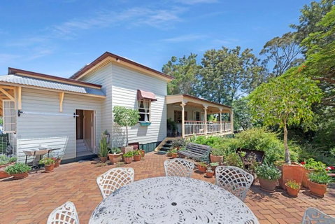 A Charming Queenslander - Accommodation Batemans Bay 2