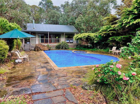 A Lovely Pool House In Forest - Accommodation Batemans Bay 0