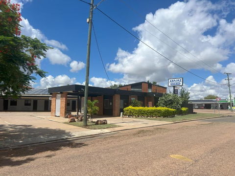 Abajaz Motel-Centrally Located-Shaded Parking - Accommodation Batemans Bay 0