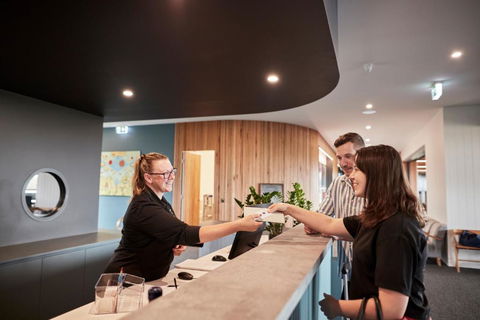 Accommodation @ Curlewis - Accommodation Batemans Bay 4