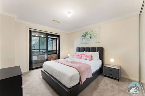Aircabin - Carlingford - Sydney - 4 Beds House - Accommodation Batemans Bay 4