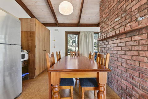 Aireys 15 - Accommodation Batemans Bay 4
