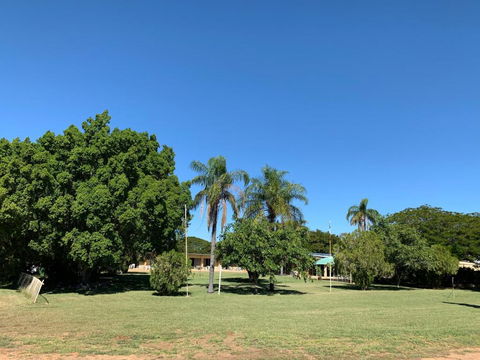 Albert Park Motor Inn-KING BEDS-POOL-SHADED PARKING - Accommodation Batemans Bay 3