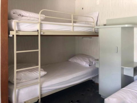 Alexandra Parklife Studio 3 - Accommodation Batemans Bay 3