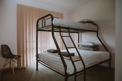 Alkoomi Chalets - Accommodation Batemans Bay 1